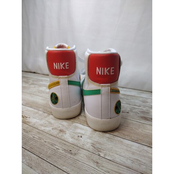 Nike Blazer Mid 77 Roswell Rayguns GS DD9528-100 Youth Size 6 - Picture 13 of 15